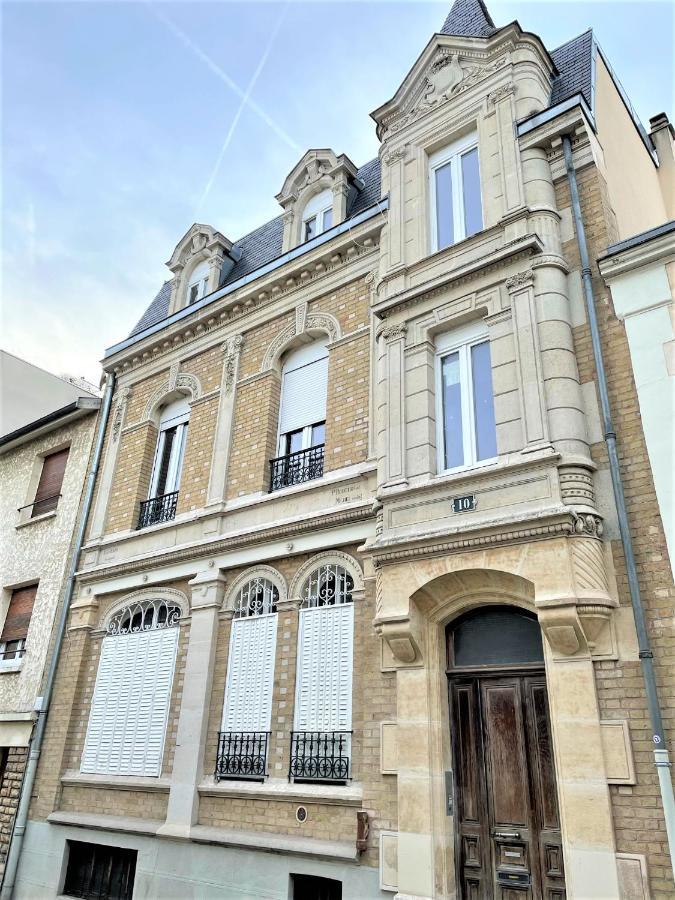 Le Boulard : Appartement En Plein Coeur Du Centre De Reims Luaran gambar